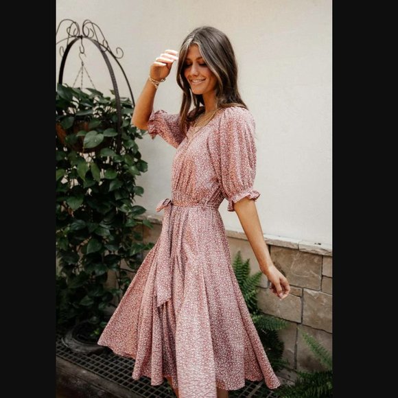 bohme Dresses & Skirts - Böhme Raelee Floral Midi Dress in Rose NWT